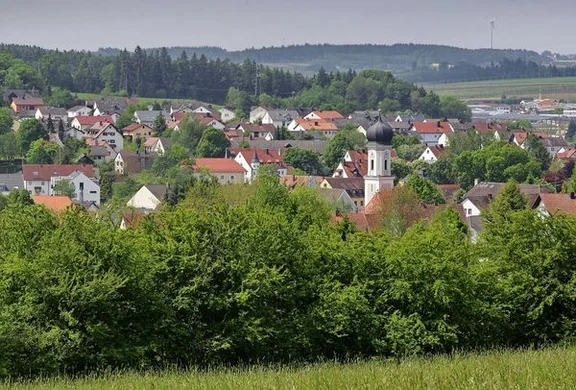 Panorama-von-Au-in-der-Hallertau_web-C-Landratsamt-Freising_reference.jpg